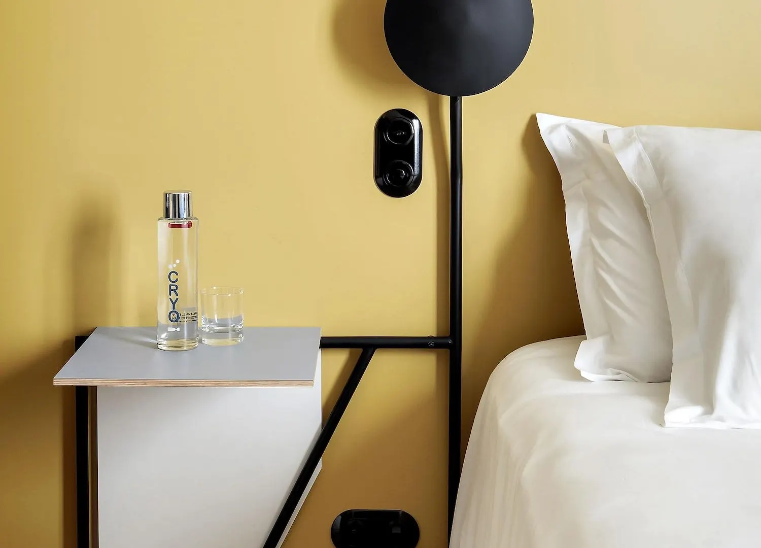New Le Voltaire Hotel