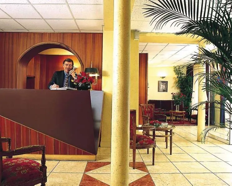 Hotel New Le Voltaire 4*