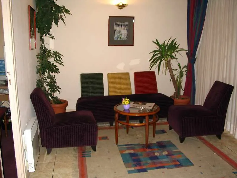 Hotel New Le Voltaire Paris